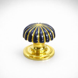 طابات رقم 030 ذهب و اسود